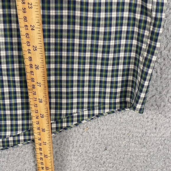 L.L. Bean Wrinkle Resistant Button Down Shirt Men's Large Green Plaid - Picture 6 of 7